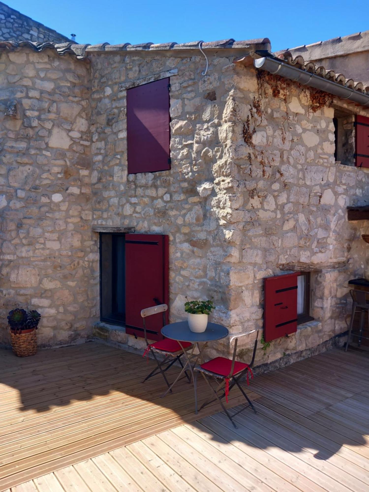 Chez Daniele Chambre Avec Jacuzzi Et Terrasse Privee Murs  Dış mekan fotoğraf